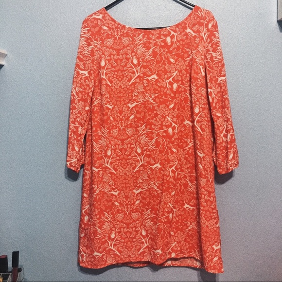 Old Navy Dresses & Skirts - Red Nature Print Old Navy Dress